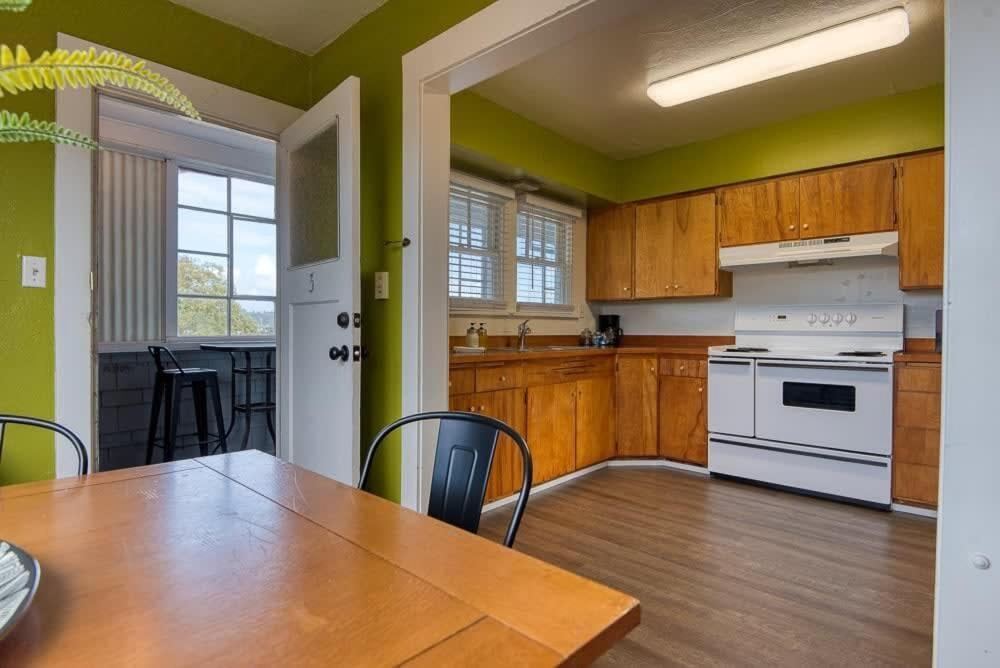 #Stayinmydistrict Historic Apartment Near Downtown Coos Bay Luaran gambar