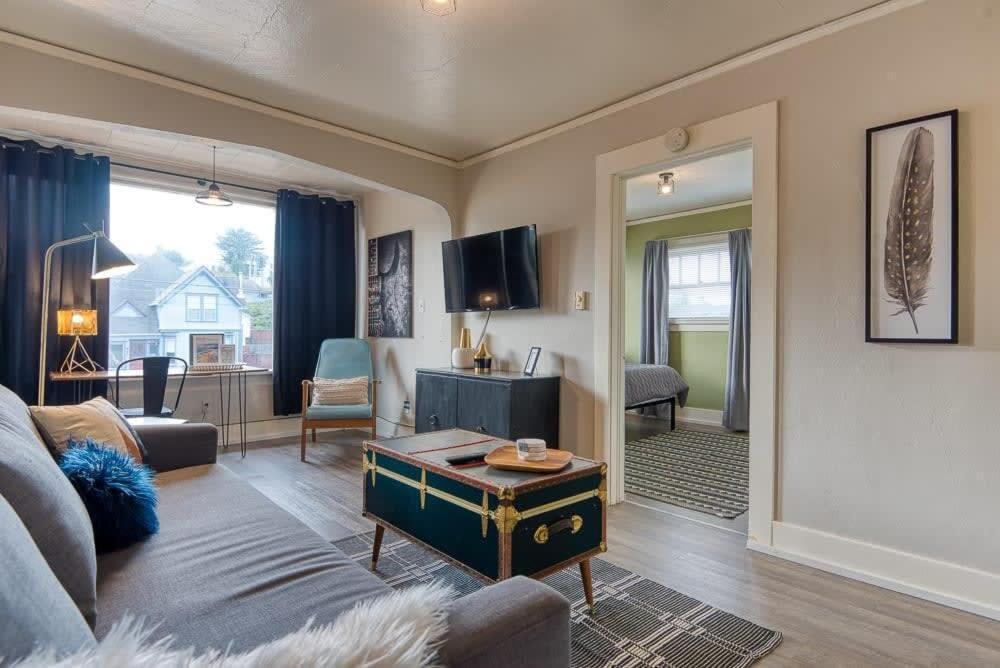 #Stayinmydistrict Historic Apartment Near Downtown Coos Bay Luaran gambar