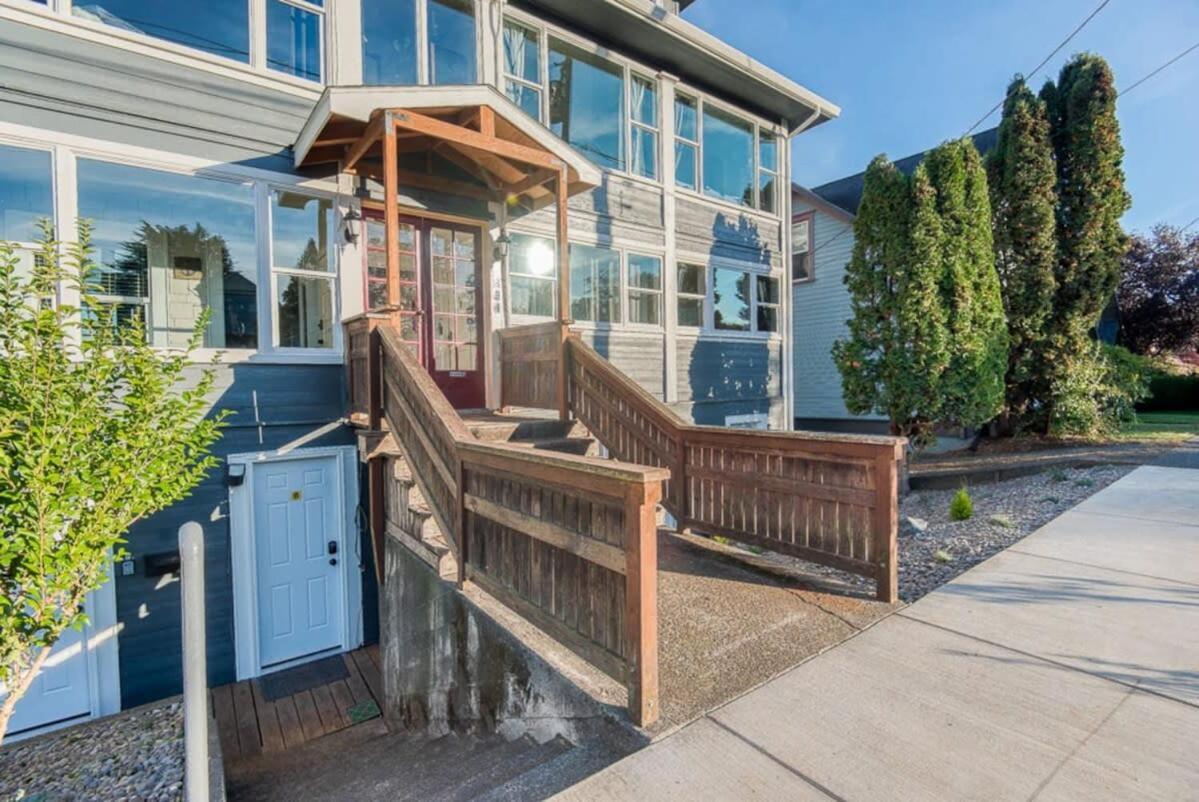 #Stayinmydistrict Historic Apartment Near Downtown Coos Bay Luaran gambar